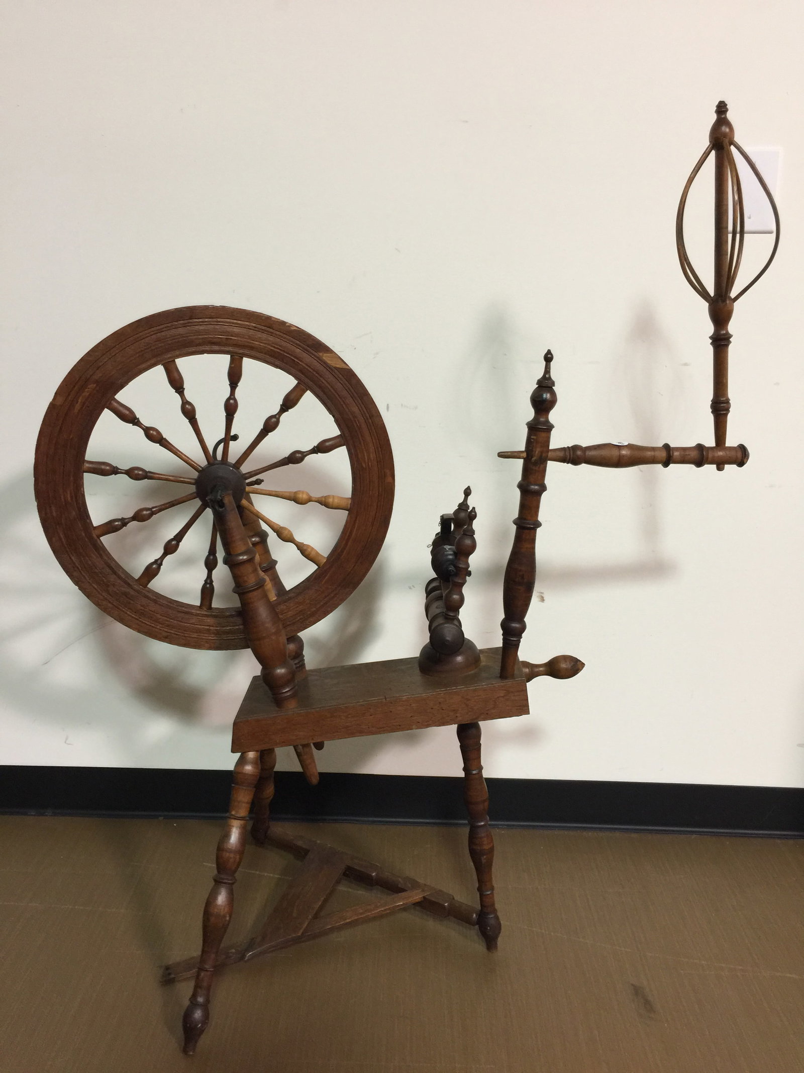 Antique Spinning Wheel: 40" x 50".