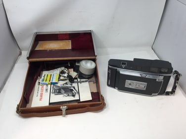 Vintage Polaroid Land Camera