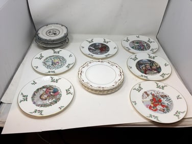 Grouping of Royal Doulton