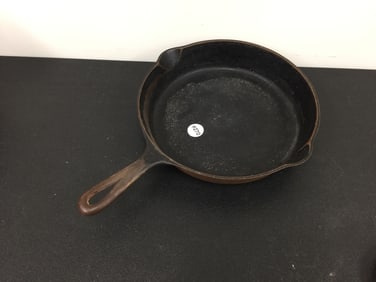 Griswold No. 8 Frying Pan