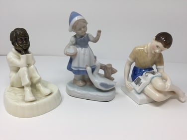3 Figurines