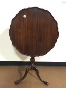 Mahogany Tilt Top Table
