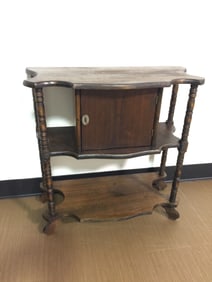 Walnut Smoke Stand