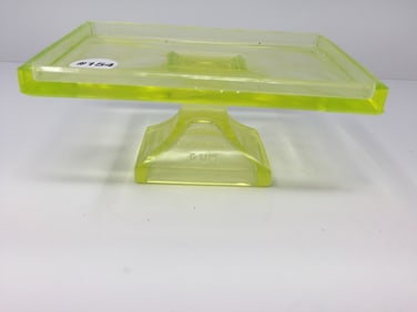 Clarks Teaberry Vaseline Glass Stand