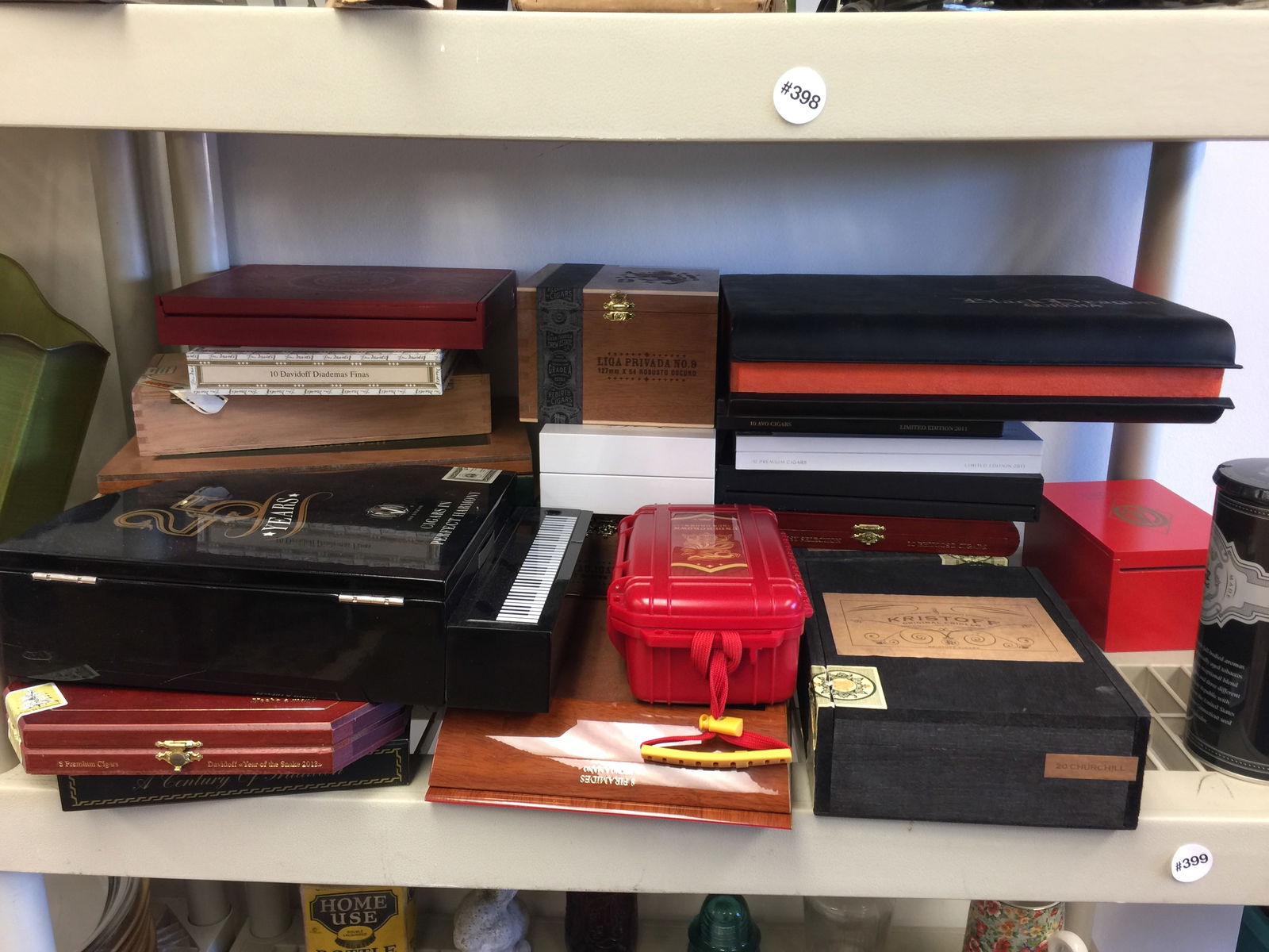 Cigar Boxes: assorted sizes.