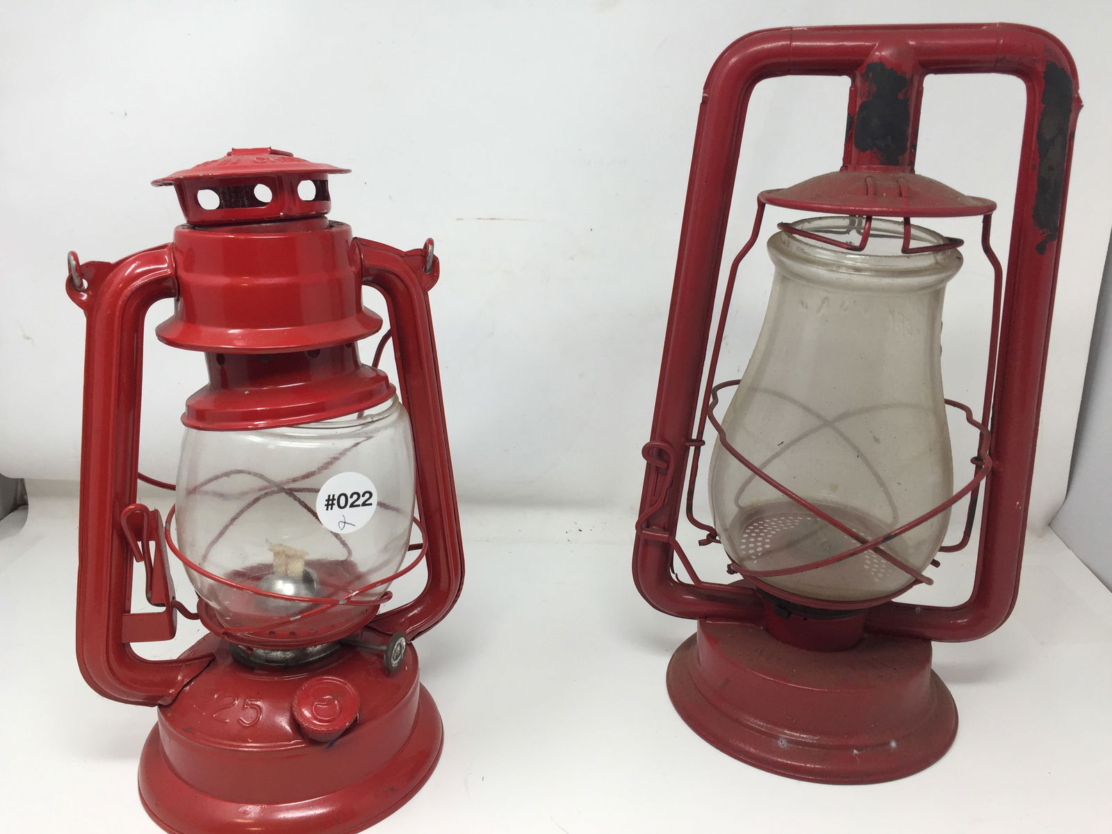 2 Railroad Lanterns (1 of 7)