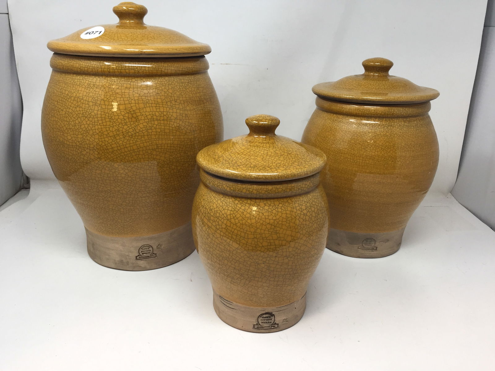 Three Piece Rowe Pottery Set (1 of 8)