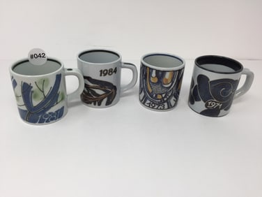4 Royal Copenhagen Fajance Mugs