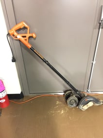 Black and Decker Edger