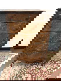 Antique Oak Hi-Chest