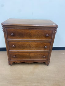 Antique Mahogany Bachelor's Chest