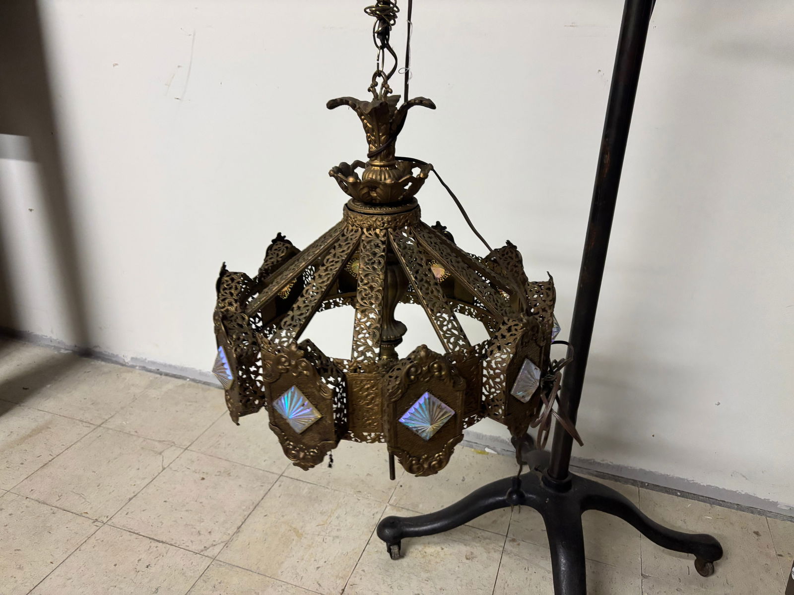 Gilt Middle Eastern Chandelier (1 of 4)