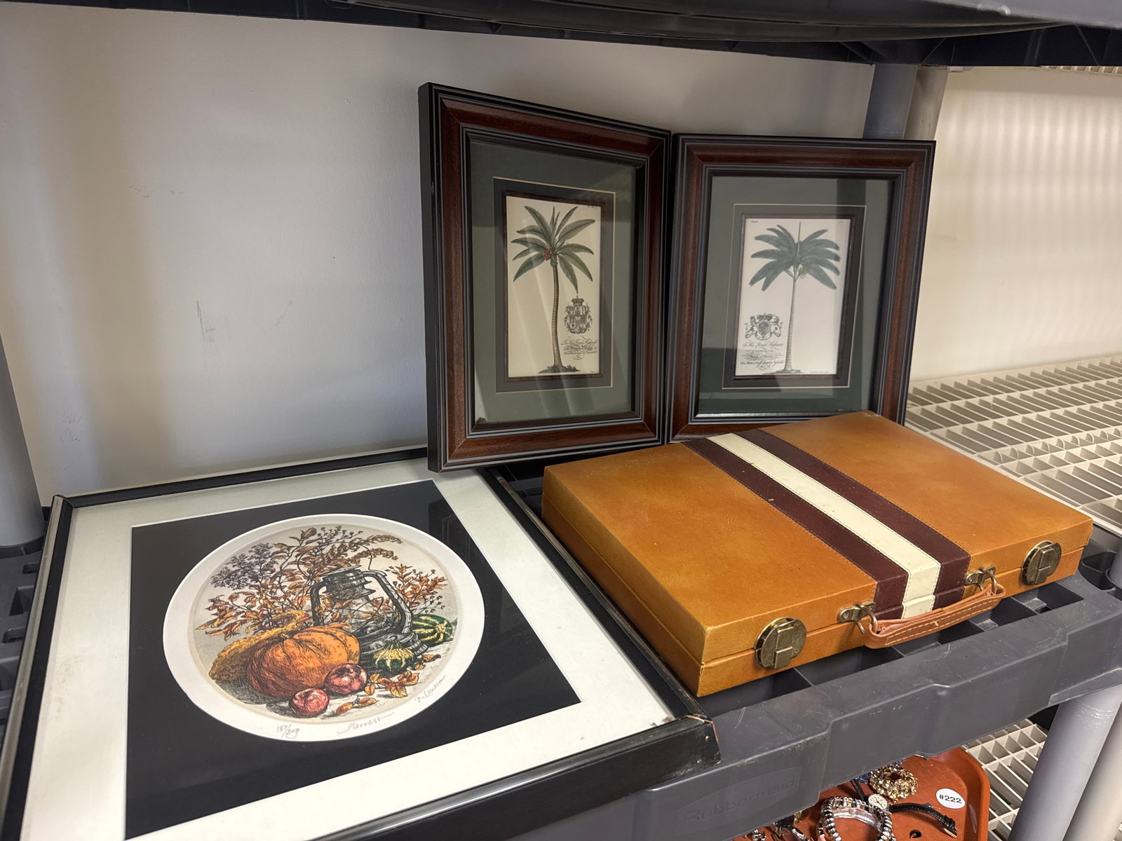 Mixed Lot: Includes backgammon game & art.