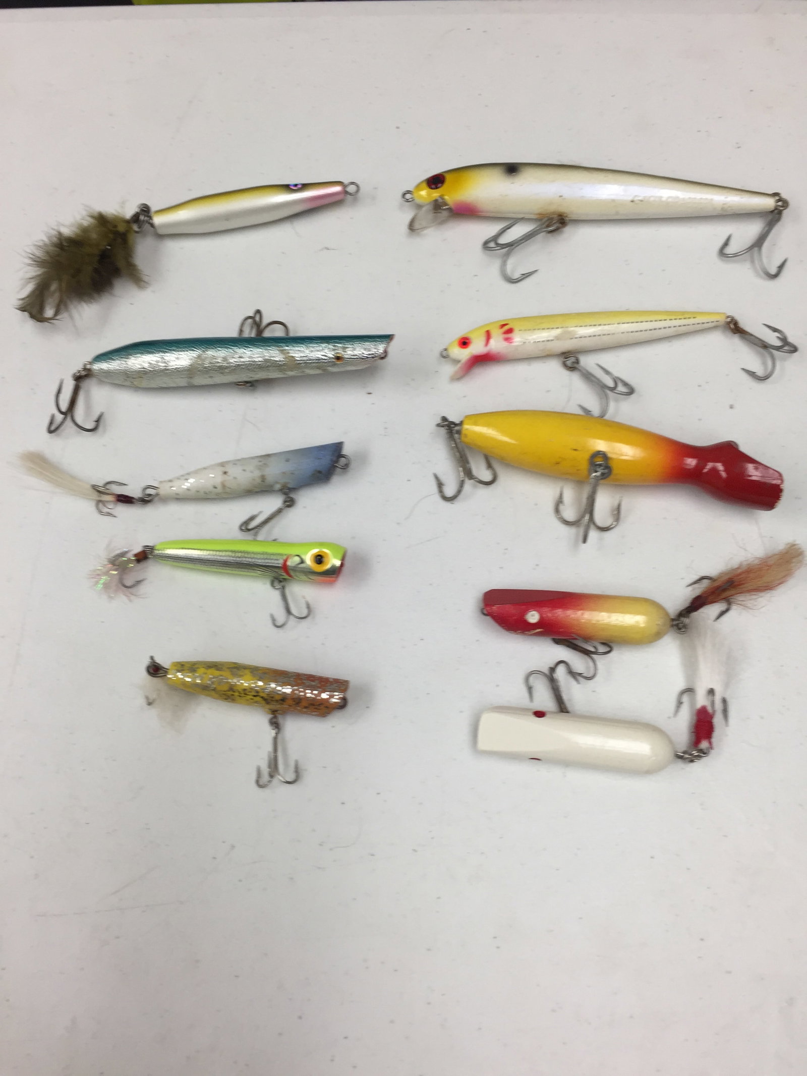 Vintage Fishing Lures: all unmarked.
