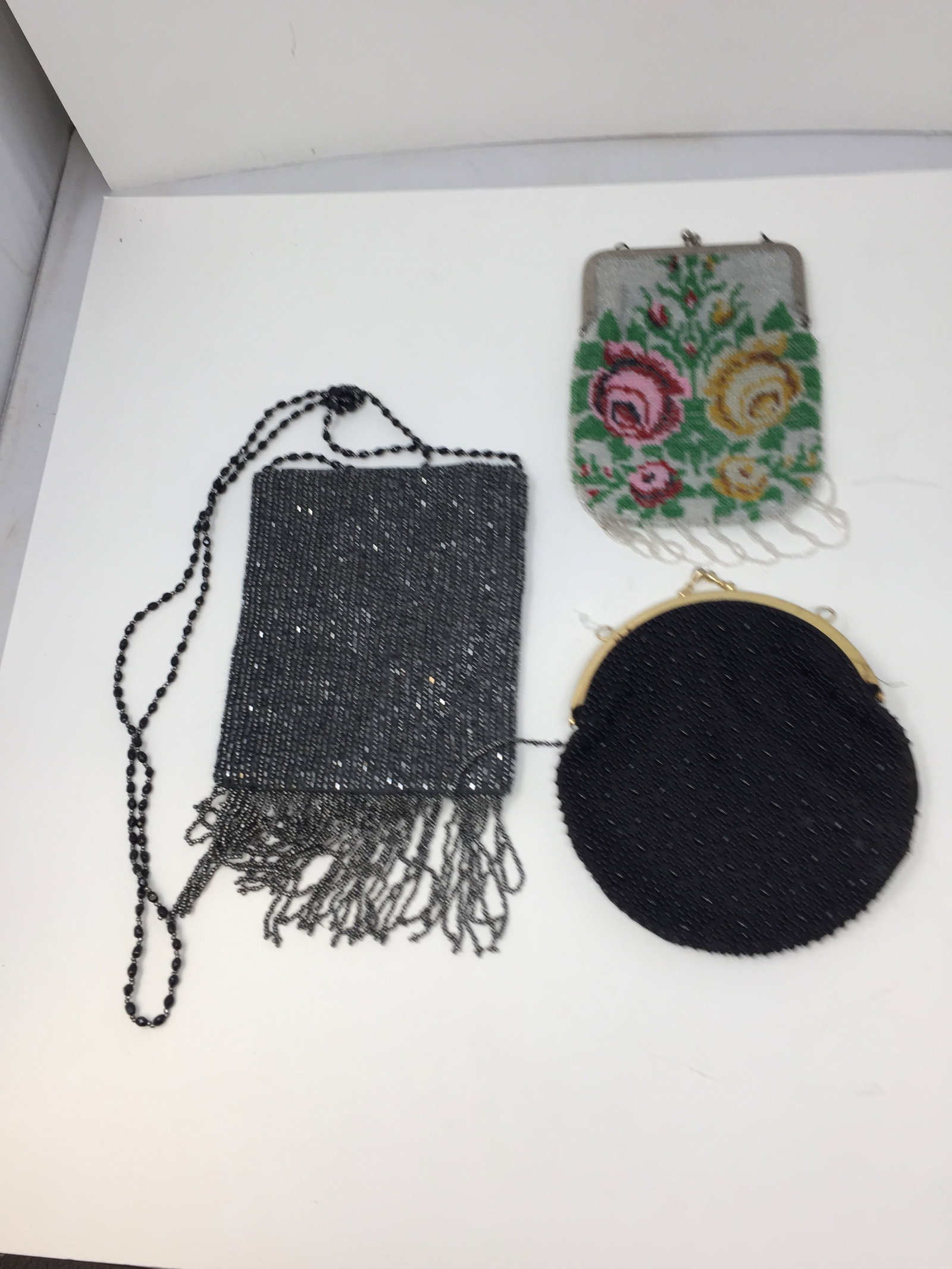 (3) Vintage Ladies Purses (1 of 2)