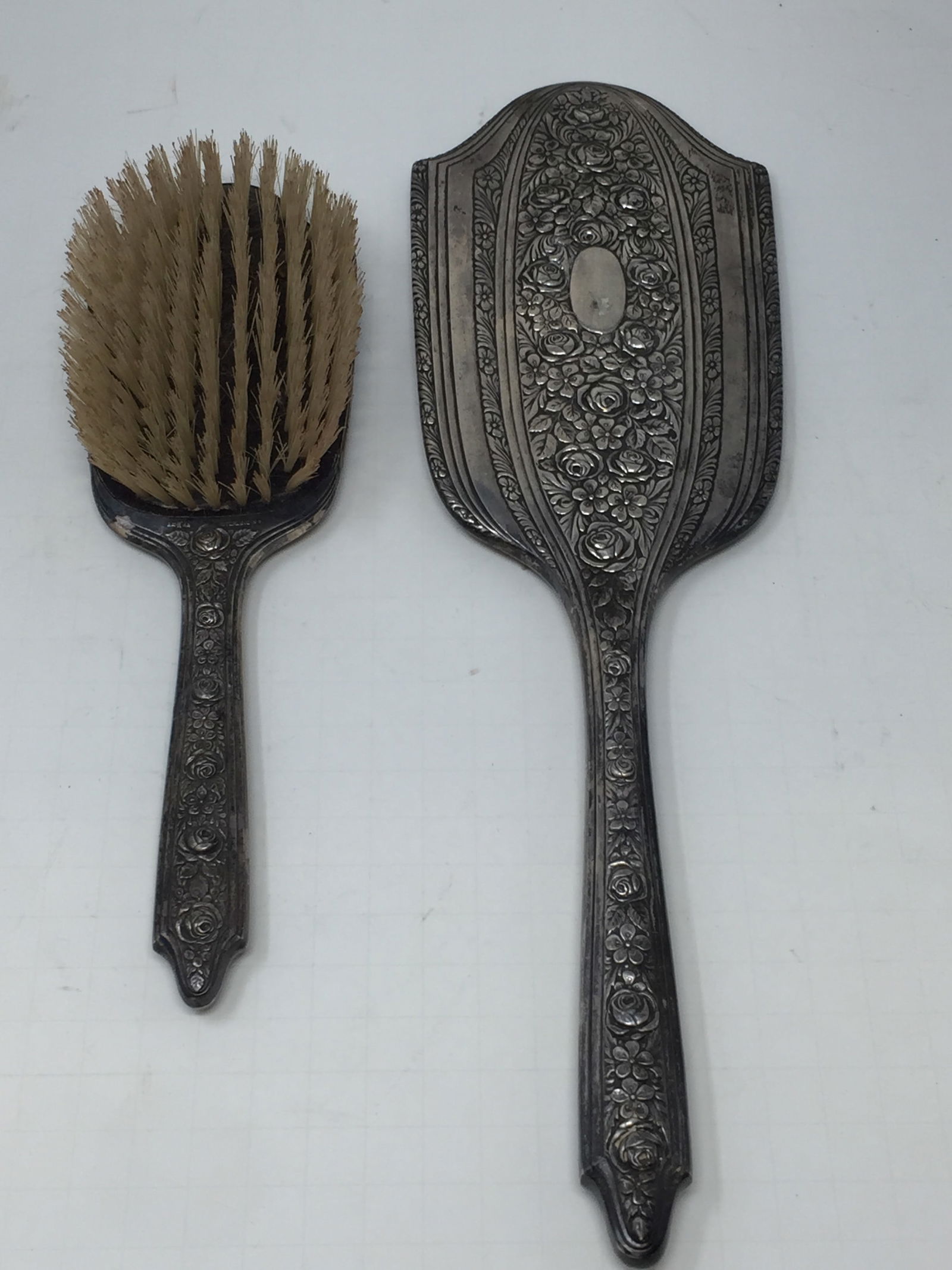 Sterling Silver Wallace Normandy Brush & Mirror (1 of 4)