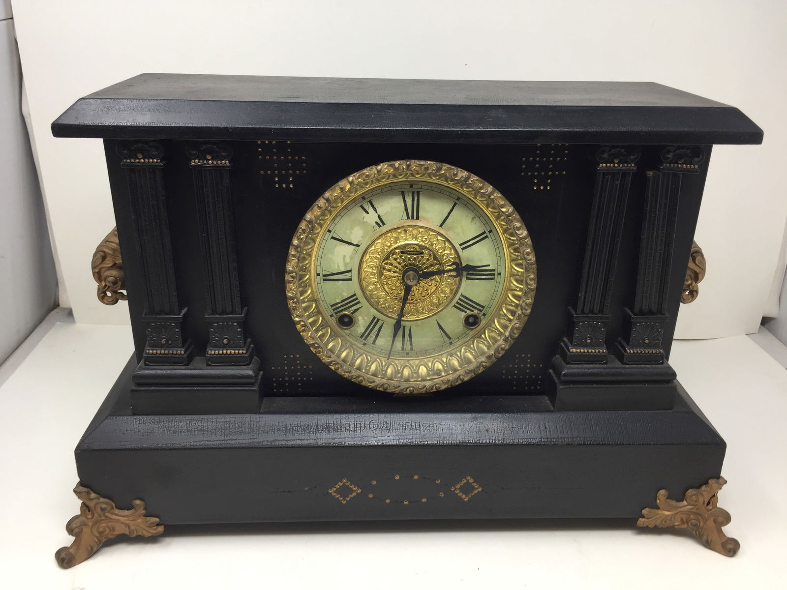 Ingraham Mantle Clock (1 of 5)