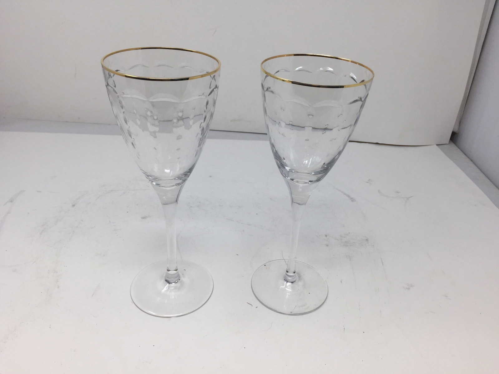 Pair of Waterford Gold Aillion Wine Stems: 8" H