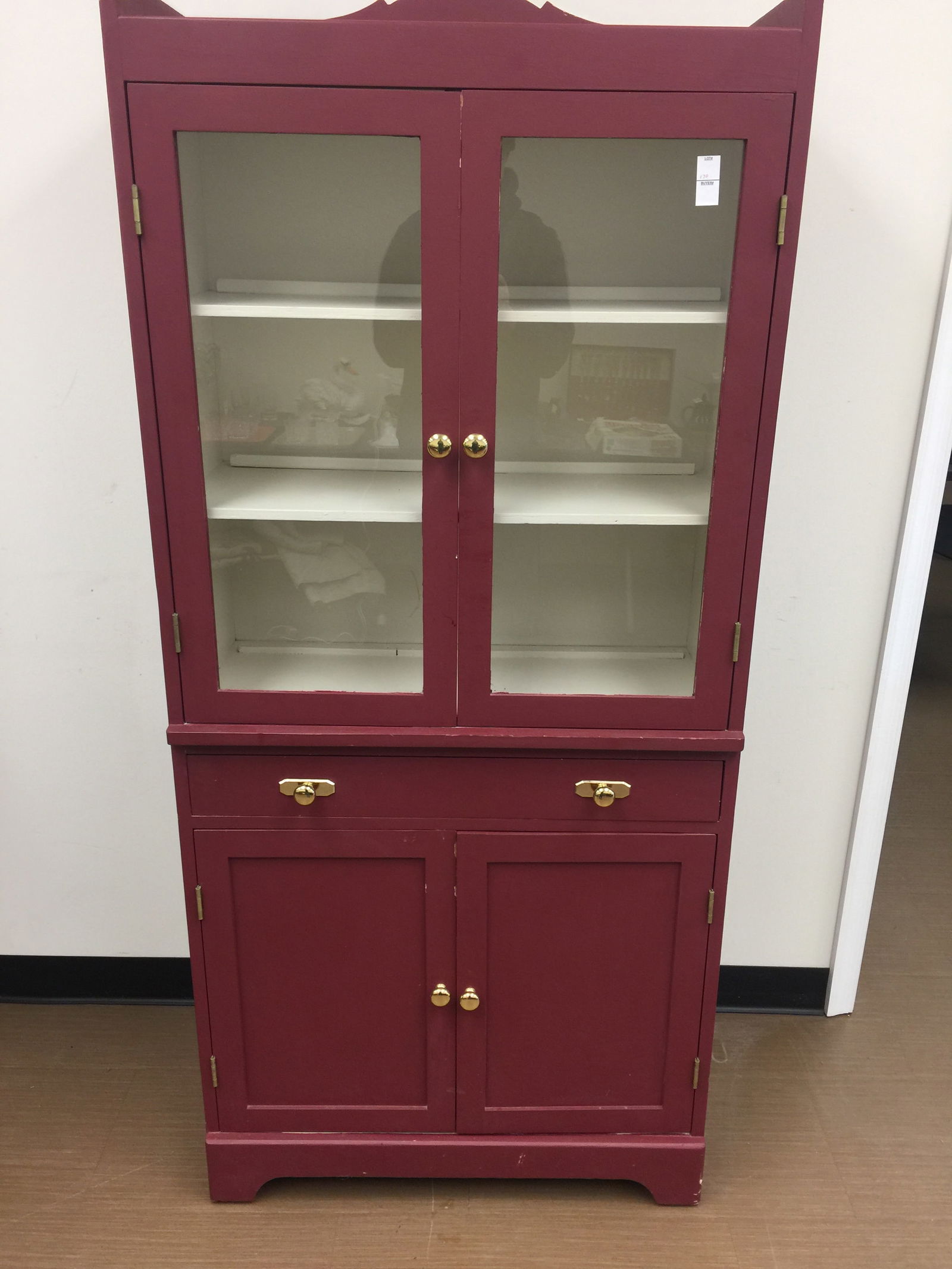 Vintage Kitchen Cabinet (1 of 5)