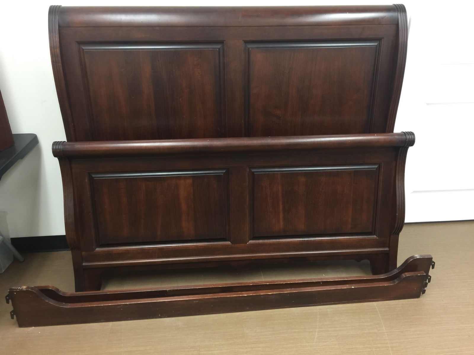 Mahogany Bed and Hi-Chest (1 of 6)