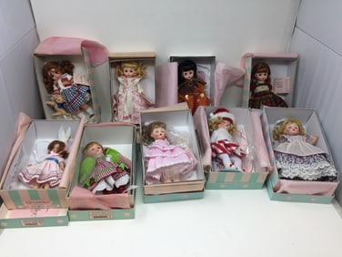 (7) Madame Alexander Dolls