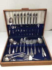 Set of Rogers Silverplate Flatware