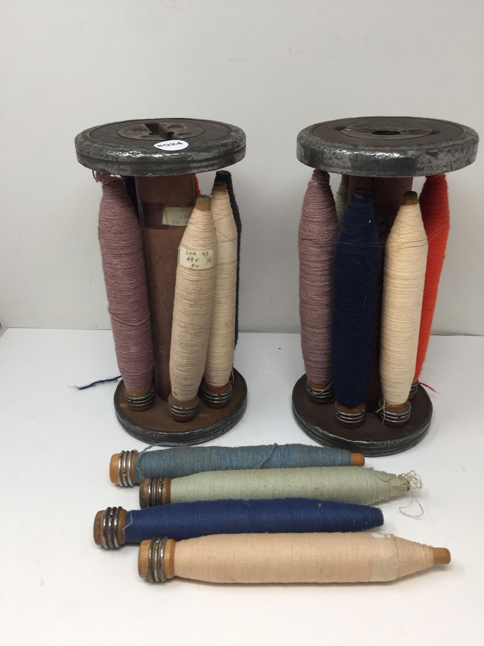 Vintage Textile Spools and Quils (1 of 4)
