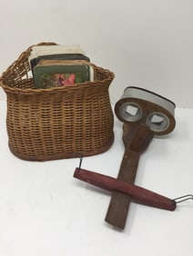 American Stereoscope W/Cards