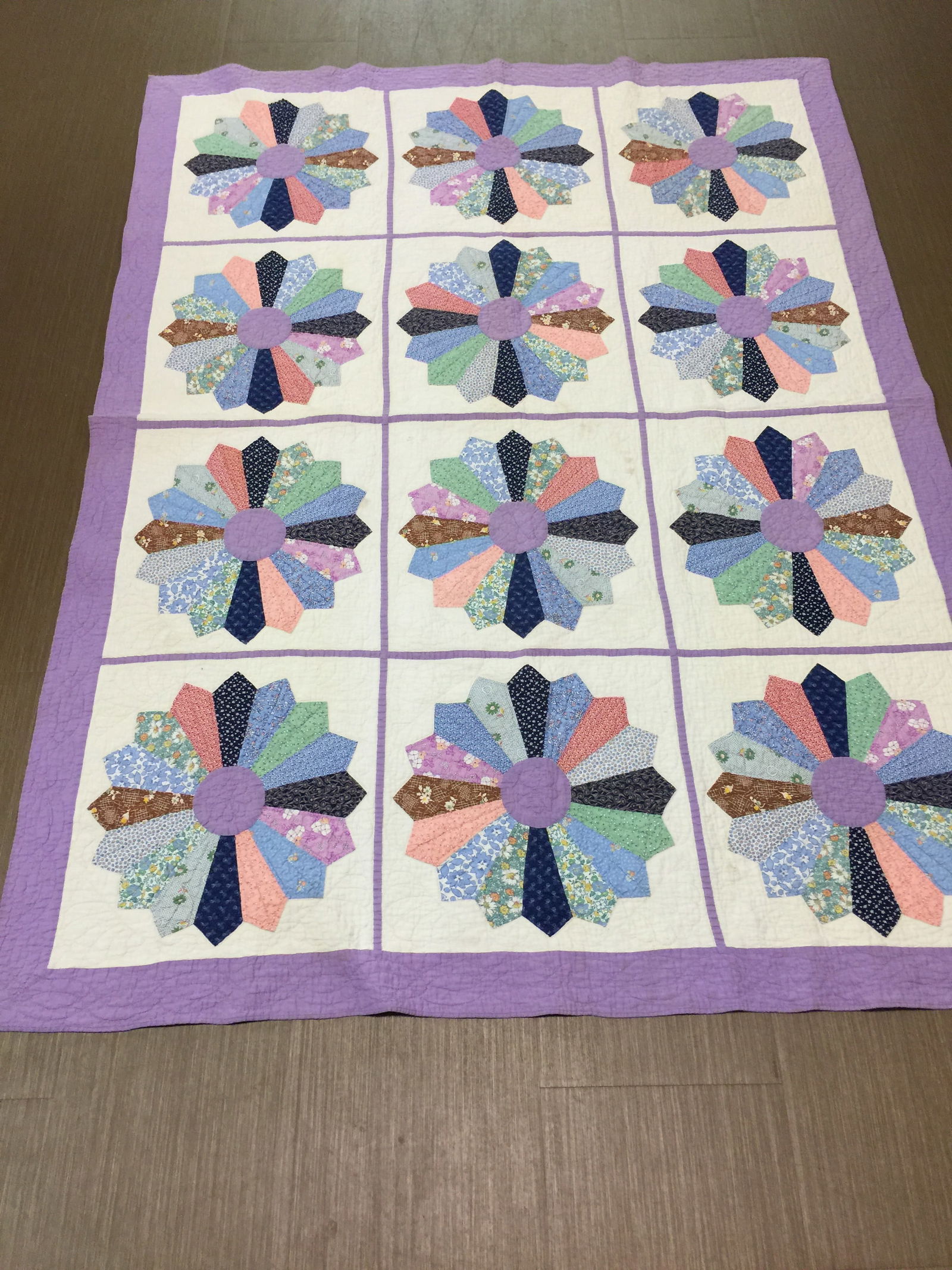 Hand Stitched Pinwheel Quilt (1 of 5)
