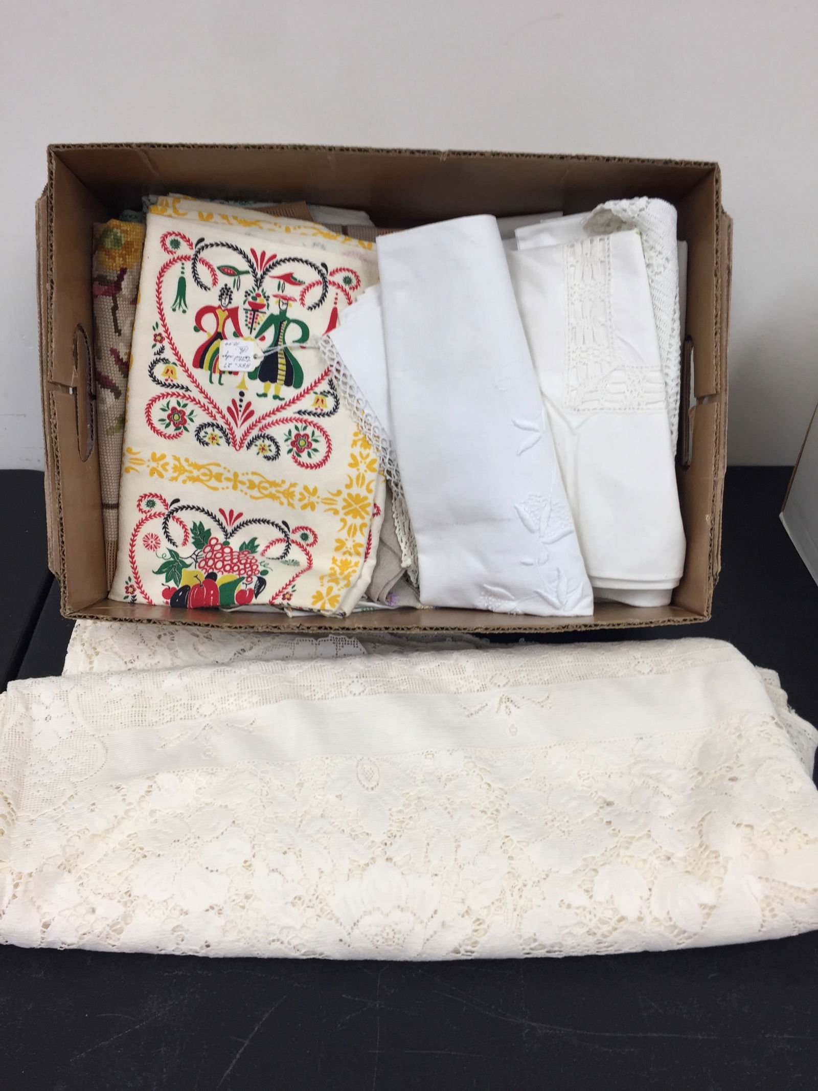 Vintage Textiles and Needleworks (1 of 3)