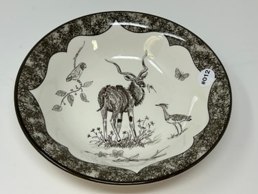 Lynn Chase African Bowl