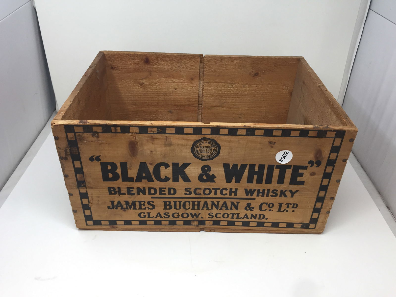 Scotch Whiskey Crate: Black & White, James Buchanan, Scotland. 17" x 9".