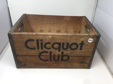 Clicquot Club Crate