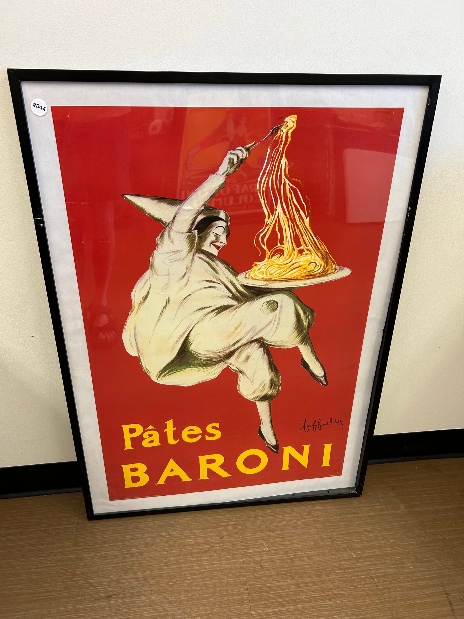 French Poster: Frame 41" x 29", exposed 36" x 24".