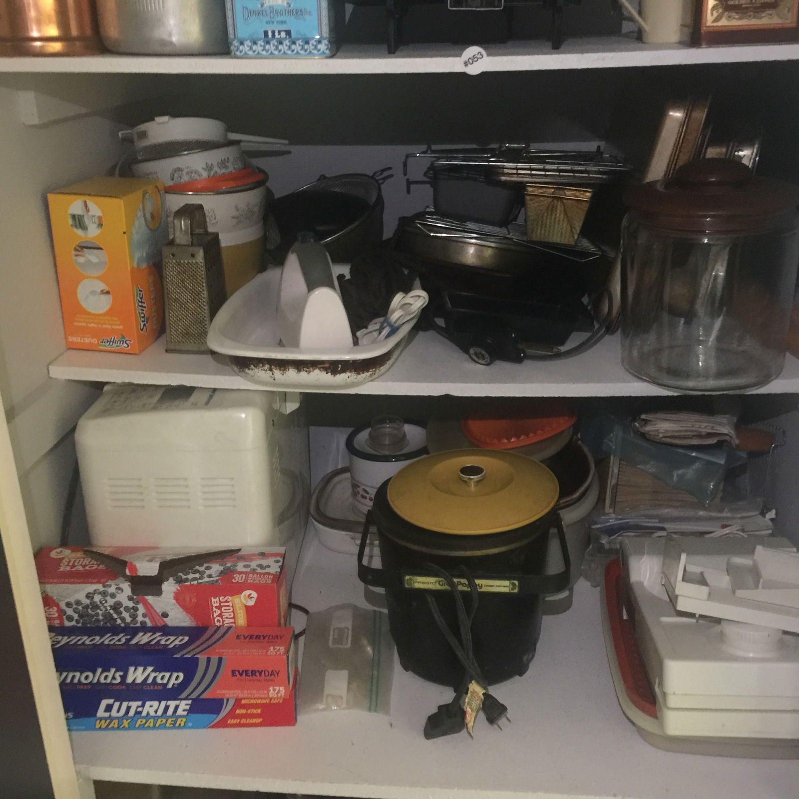 Kitchen Lot (1 of 4)