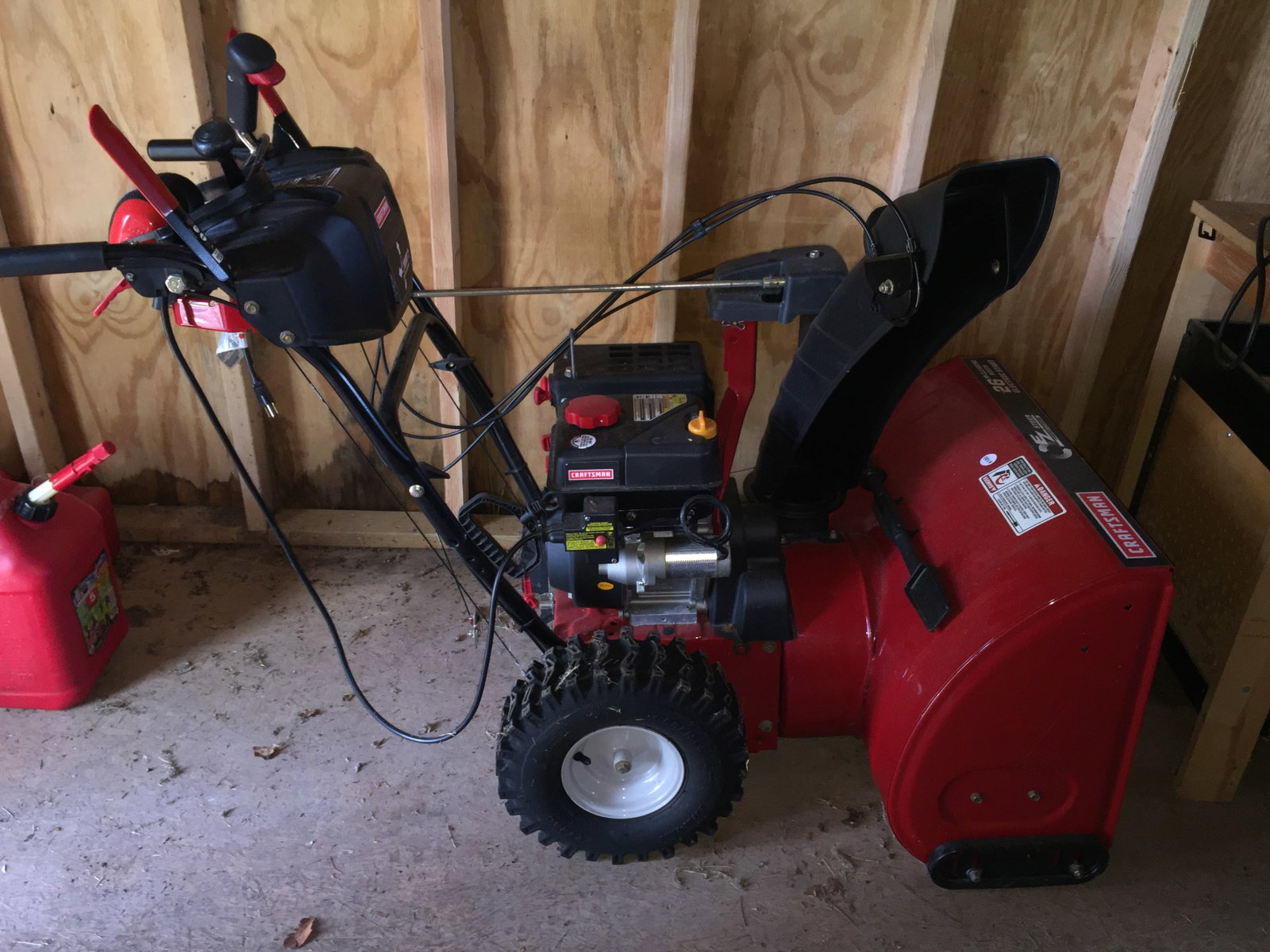 Craftsman 26" Snowblower (1 of 4)