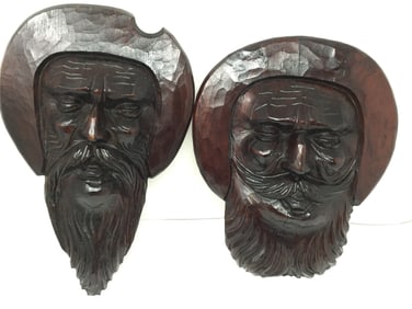 2 Wooden Plaques