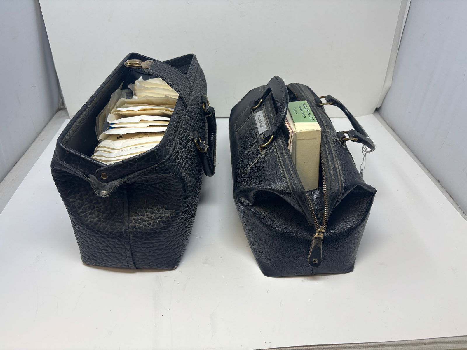 (2) Vintage Doctors Bags (1 of 3)