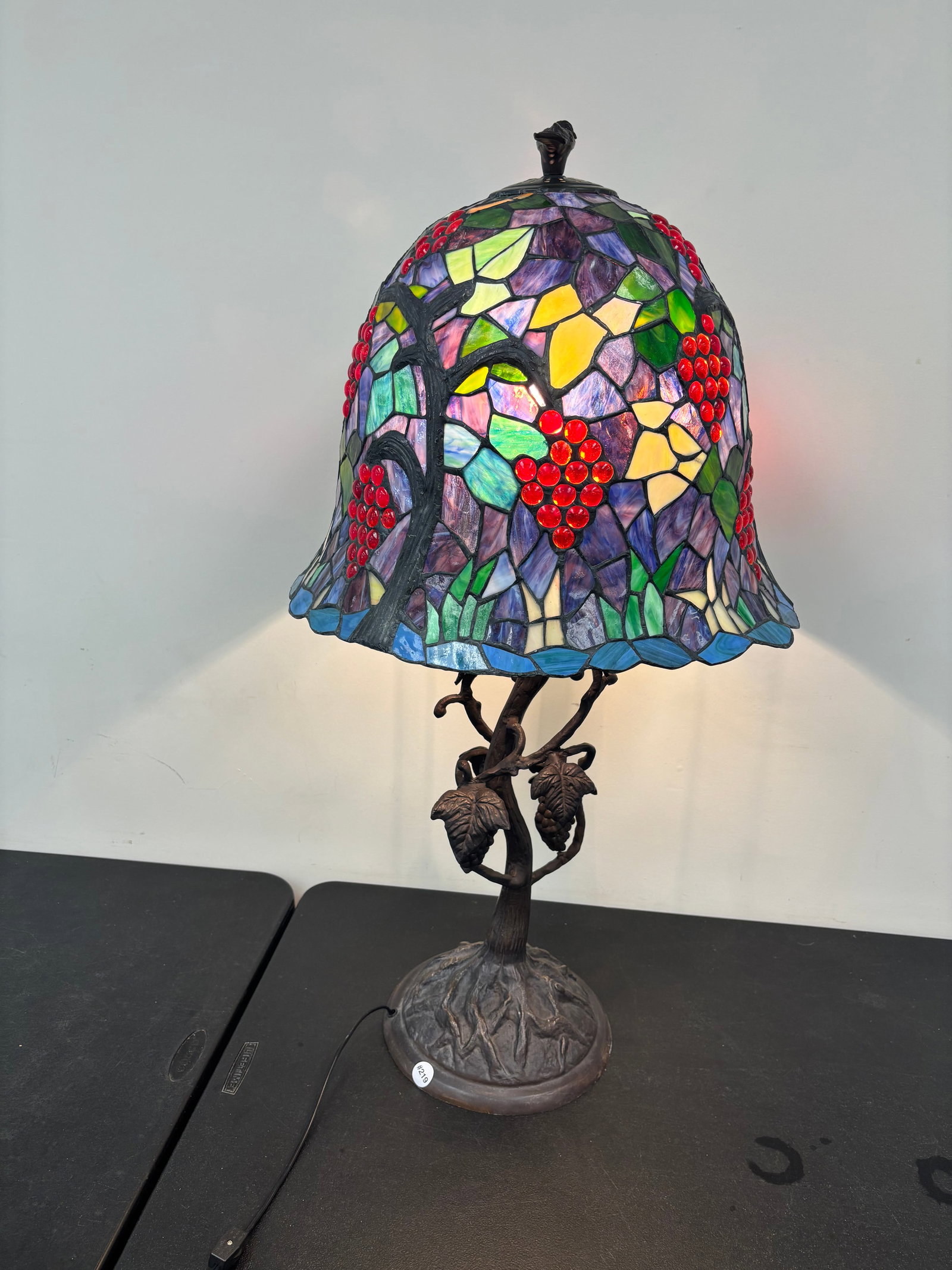 39" Tiffany Style Bird Lamp (1 of 5)