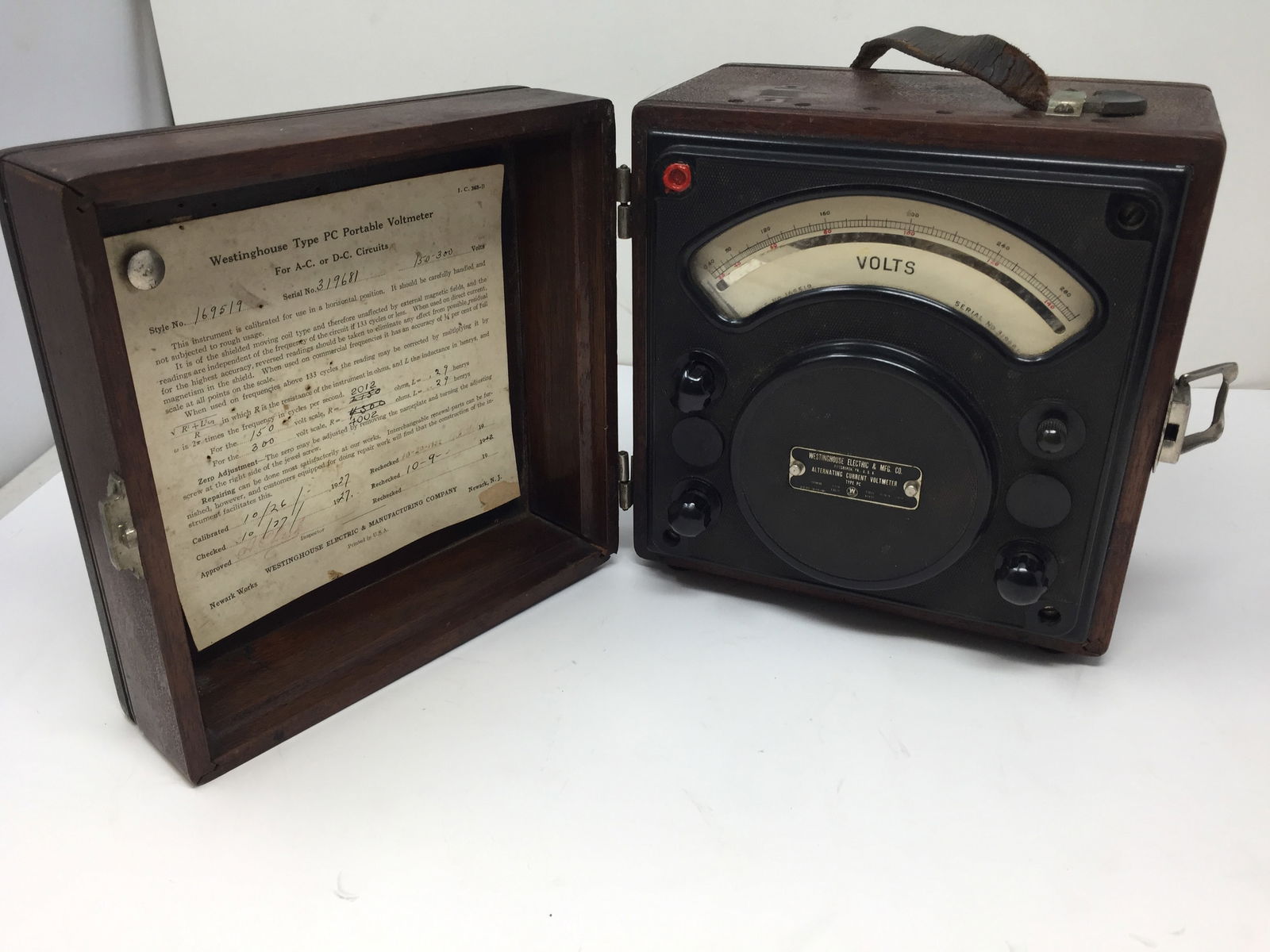 Vintage Westinghouse Voltmeter (1 of 7)