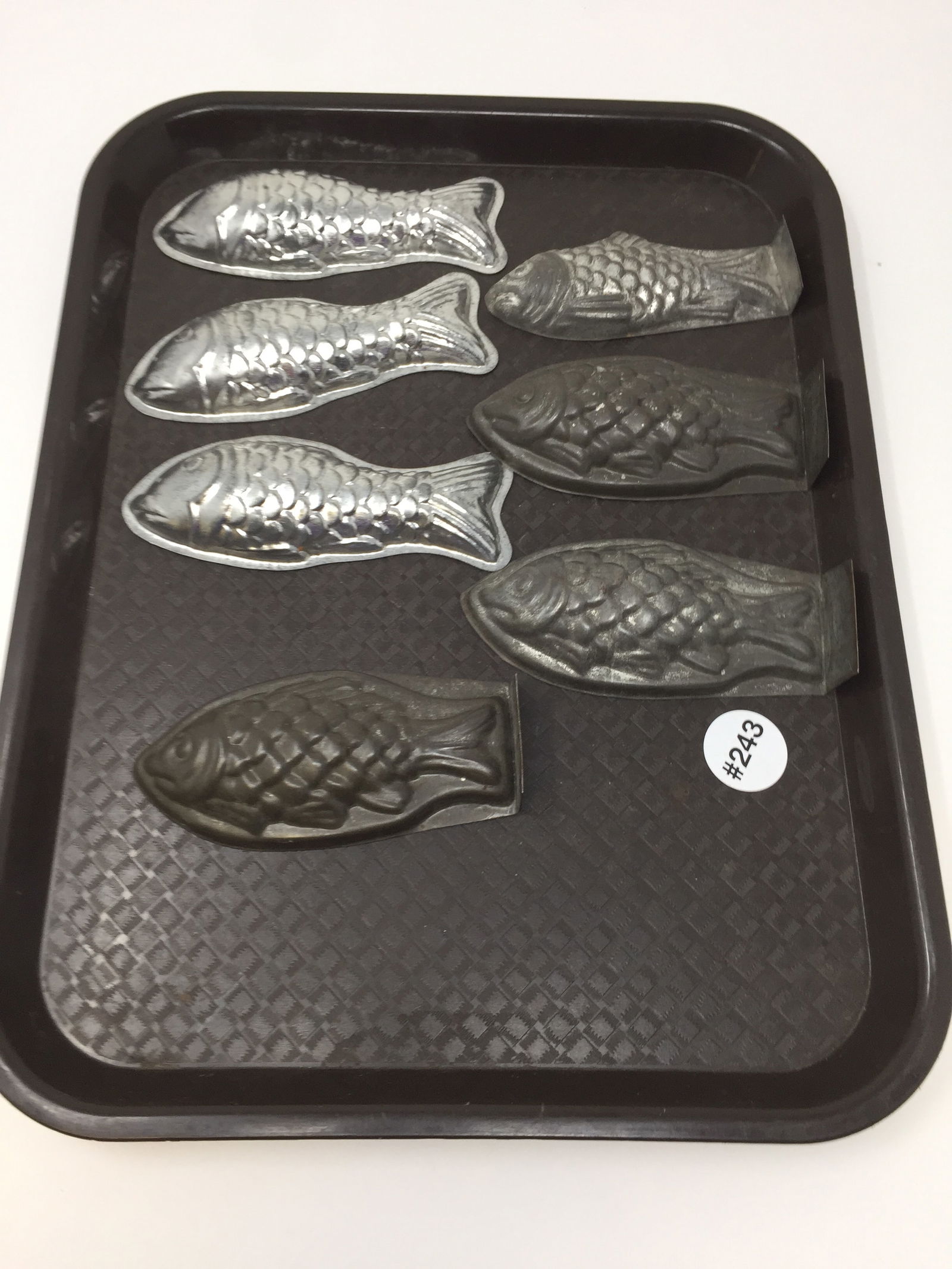Vintage Fish Molds (1 of 4)