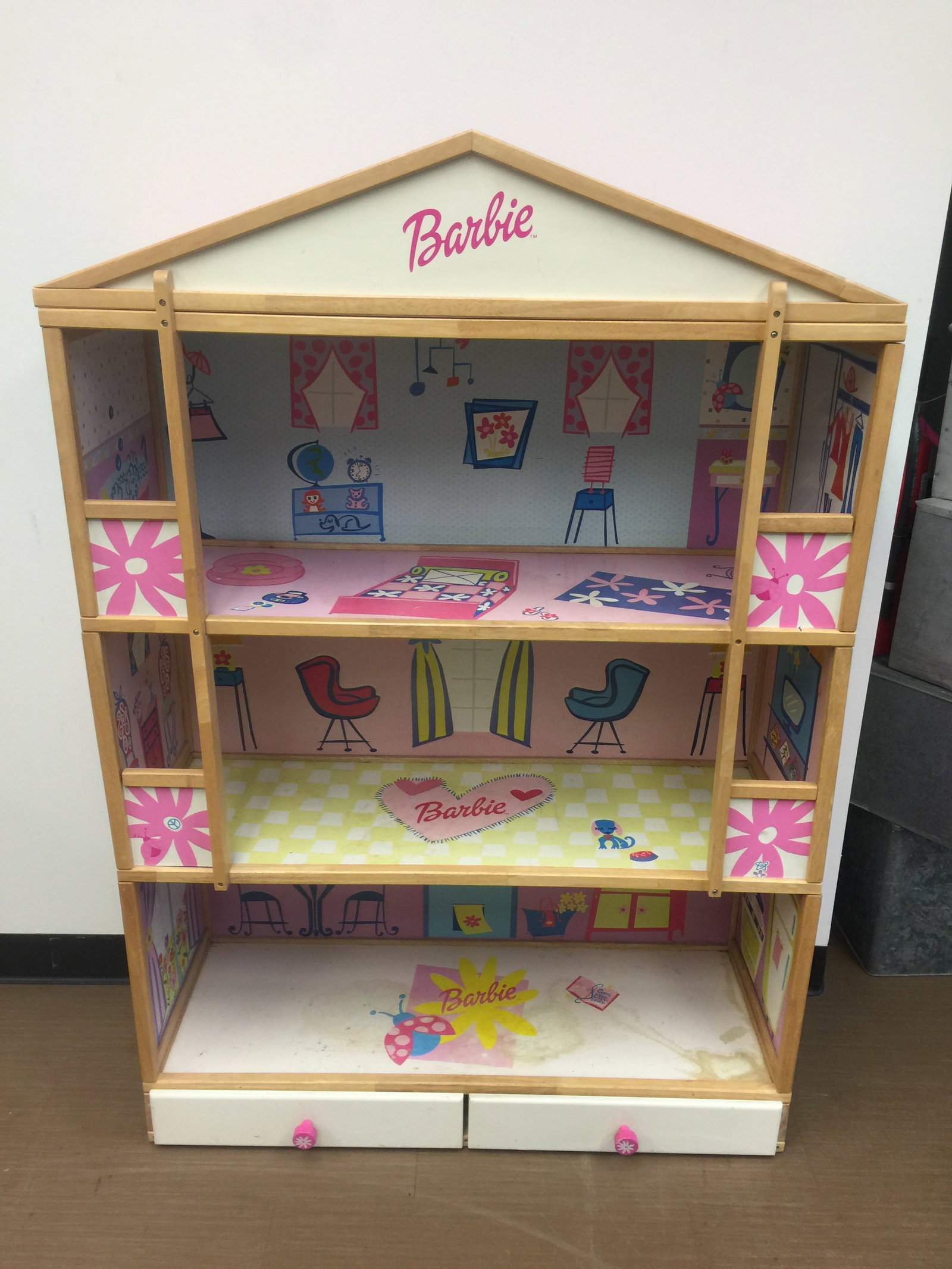 Barbie Doll House: 57" x 40" x 15"