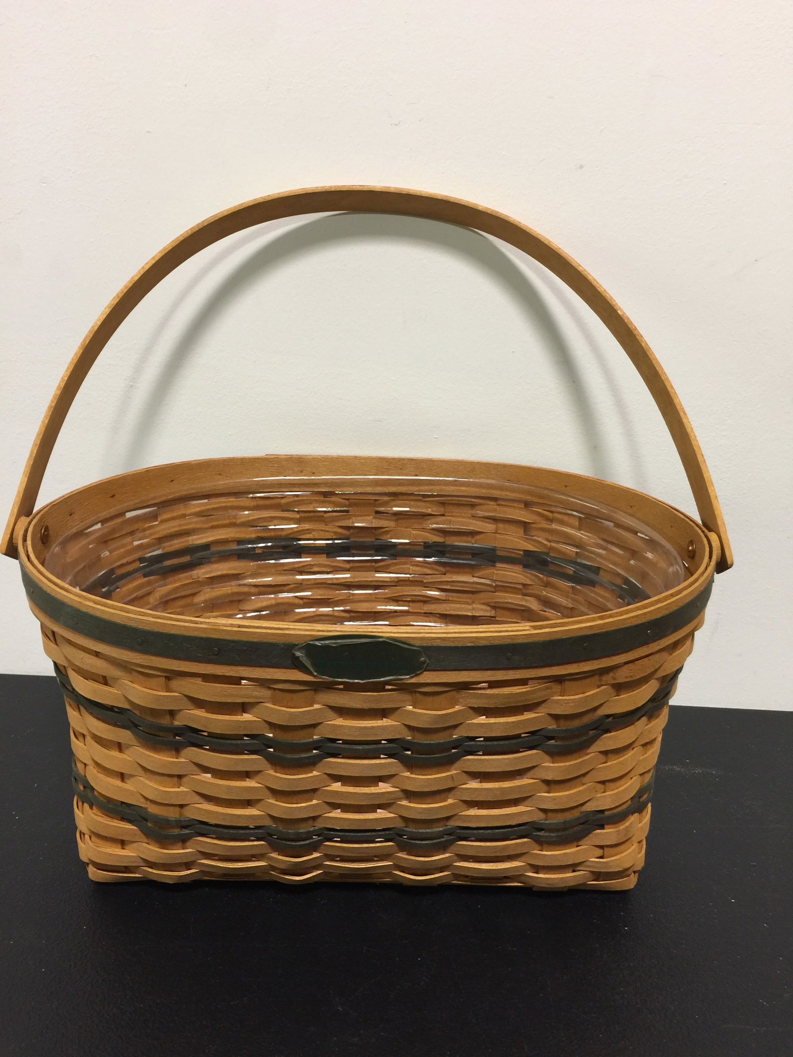 Longaberger Family Basket: 16" W