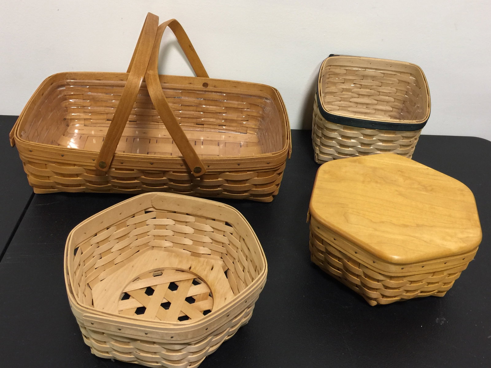 5 Longaberger Baskets: Largest 17.5" W