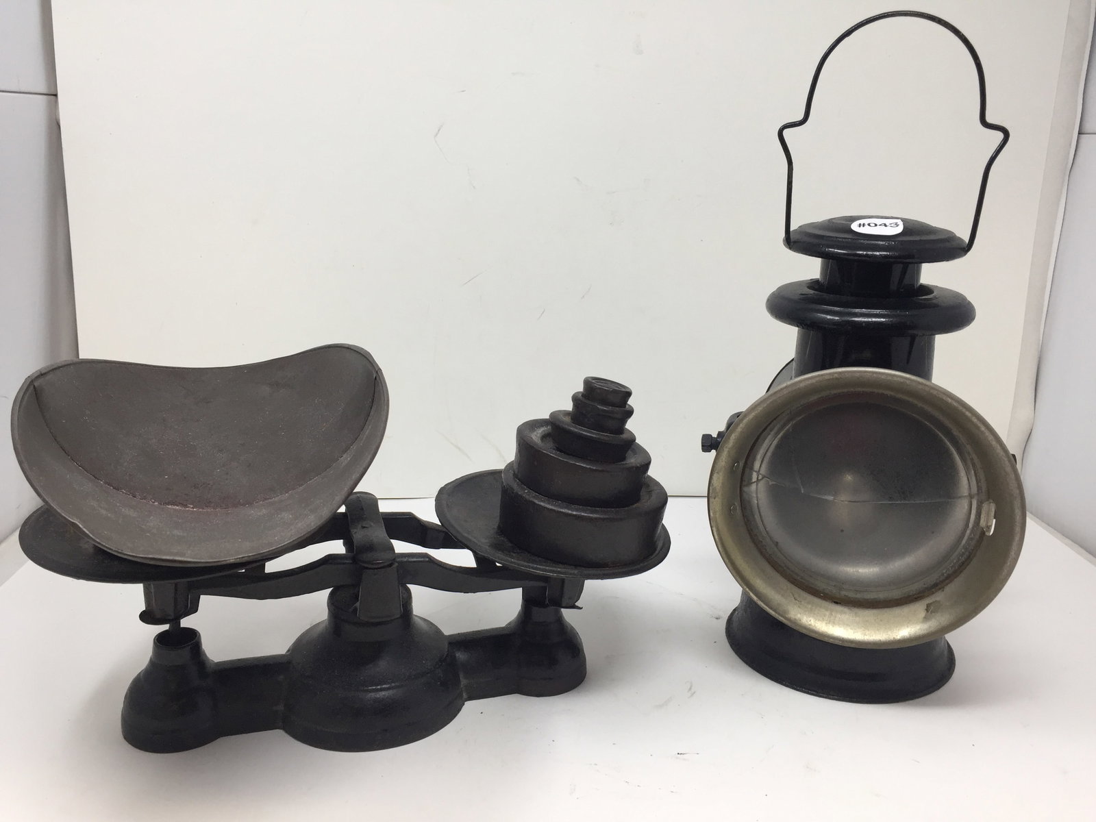 Scale and Dietz Lantern: scale 12"W.