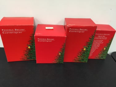 4 Clothtique Santas