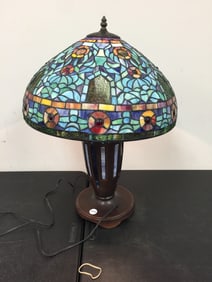 Tiffany Style Lamp