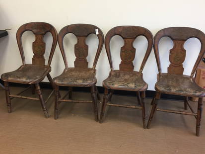 (4) 19thc Balloon Back Painted Chairs: 33"x18"x15".