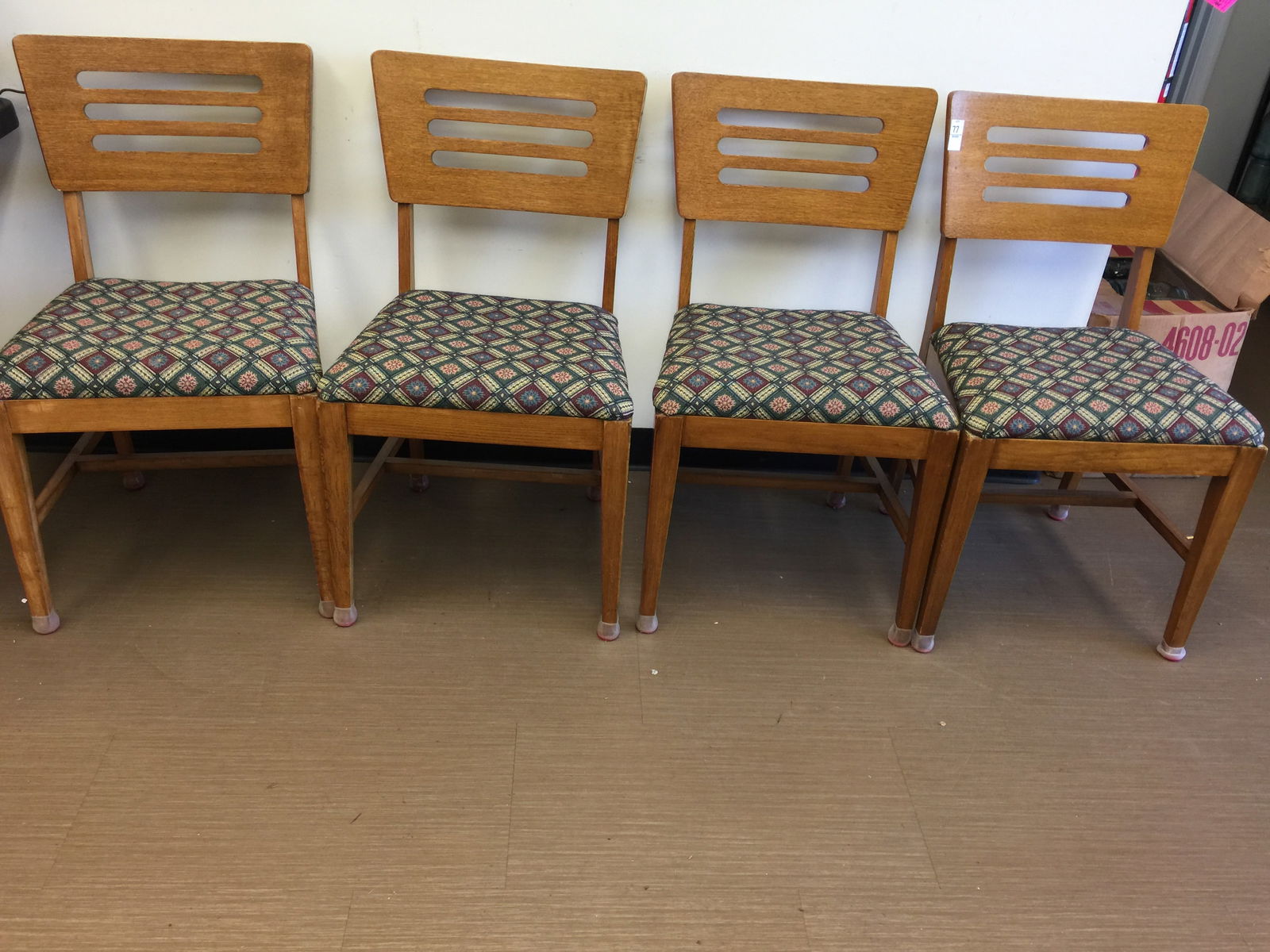 (4) Mid Century Chairs (1 of 3)