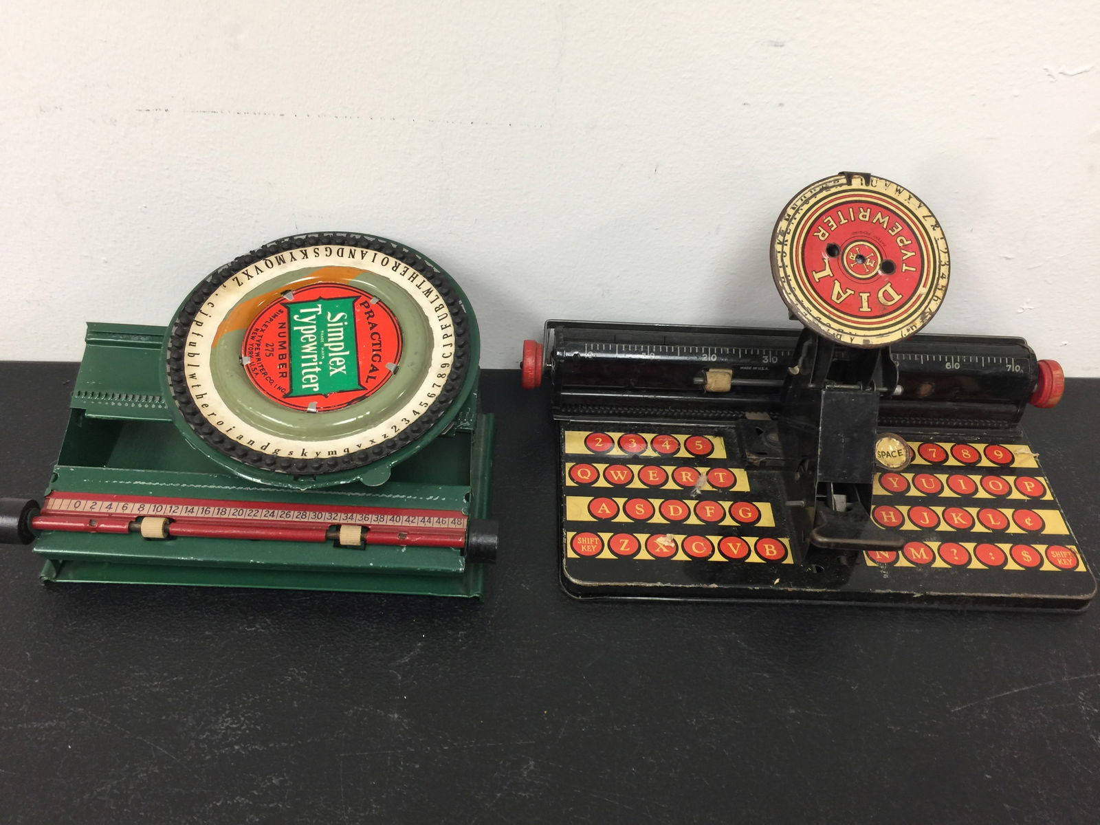 (2) Vintage Tin Toy Typewriters (1 of 3)